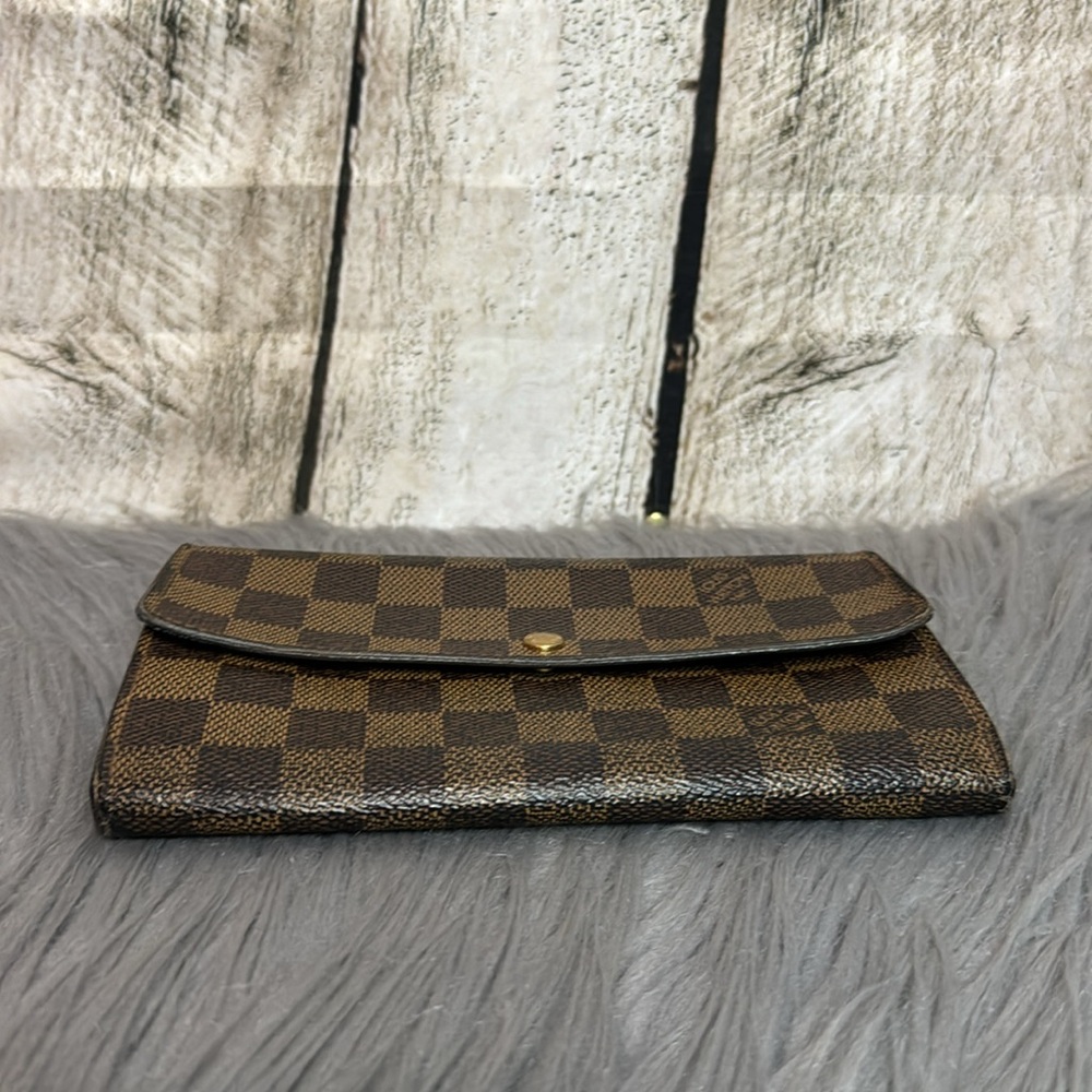 LOUIS VUITTON - Damier Long Wallet - Picture 3 of 11